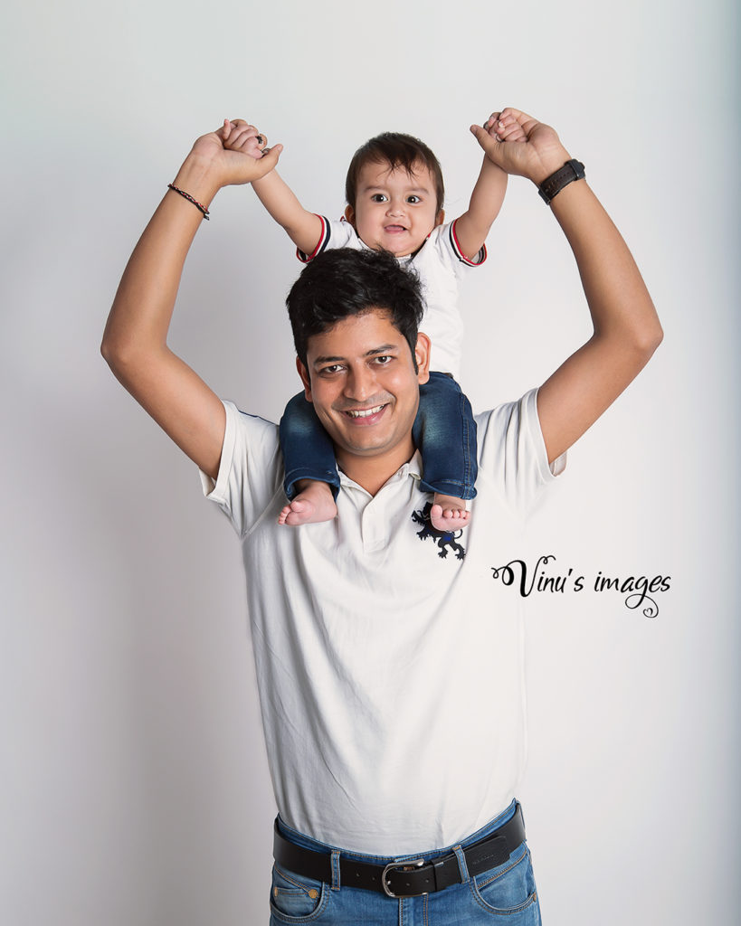 Baby boy with father for family photoshoot in Delhi, photography by Vinus Images